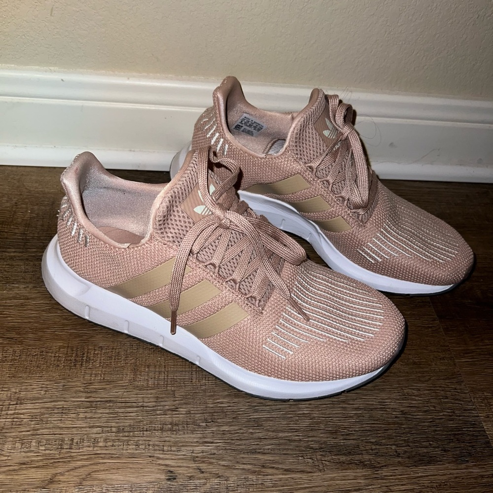 Adidas tennis shoes